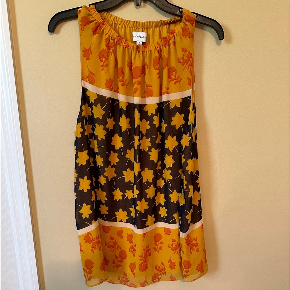 Gibson Latimer sleeveless top.  Great condition!  Size large